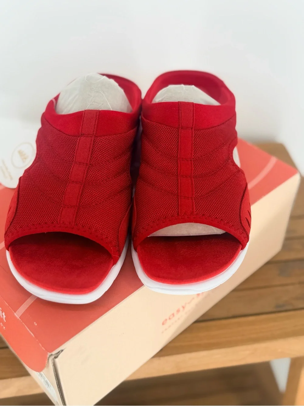 NEW Easy Spirit TRACIPE Red Open-Toe Slide Sandals SUZE 8